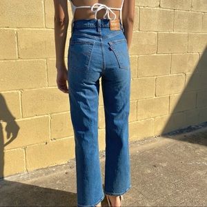 Ribcage Levi’s Jeans